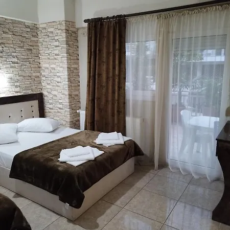 Hotel Villa Pigasos Paralía Exterior foto