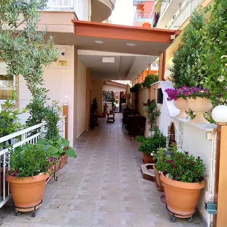 Hotel Villa Pigasos Paralía Exterior foto