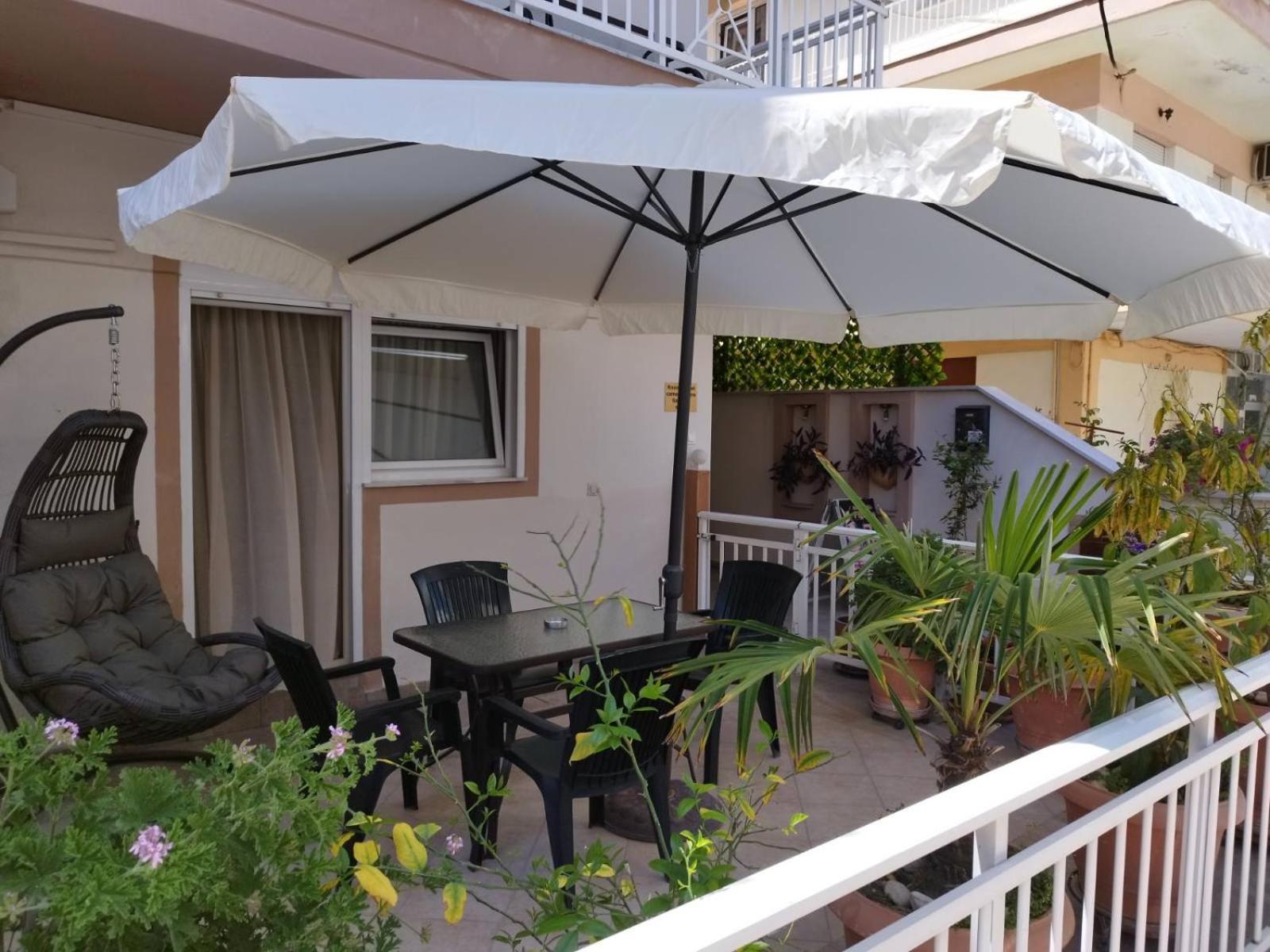 Aparthotel Pigasos *