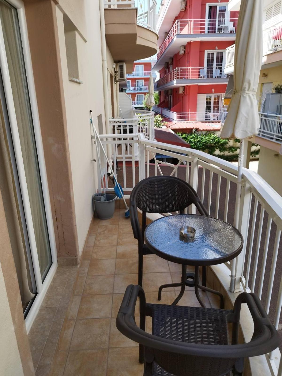 Aparthotel Pigasos